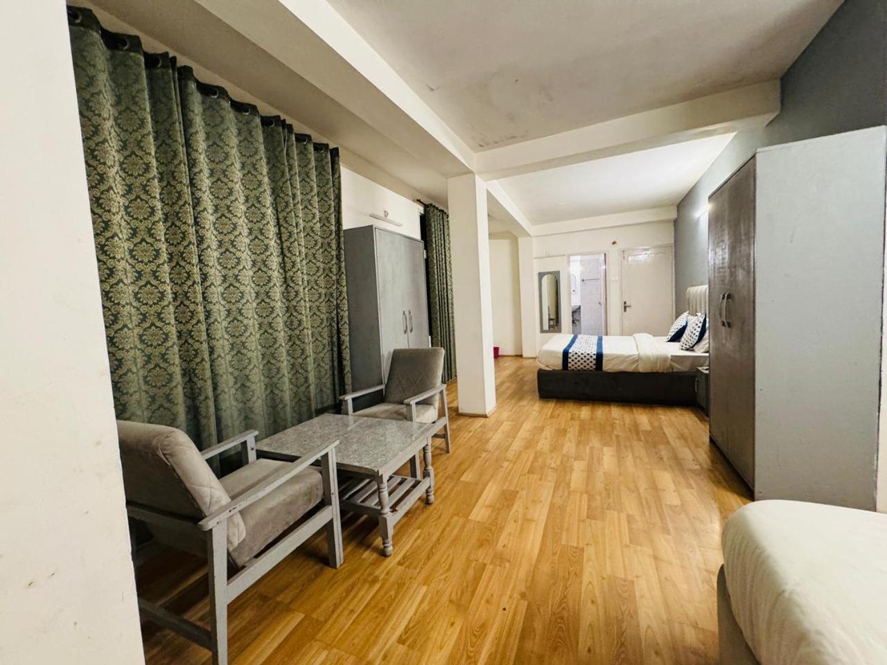 Hotel New # Link Way # Near Zing Bus Stand Manāli Eksteriør bilde