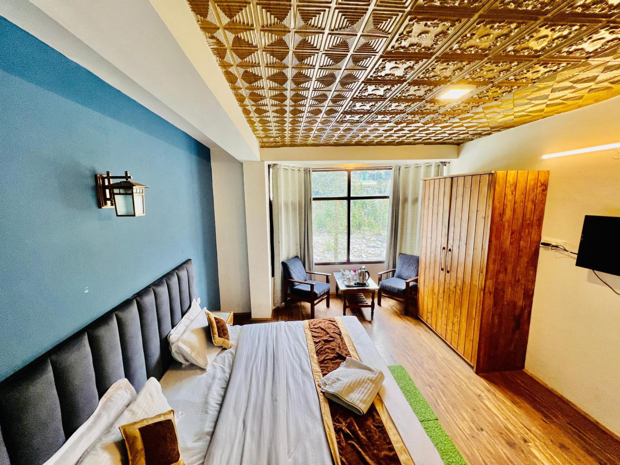 Hotel New # Link Way # Near Zing Bus Stand Manāli Eksteriør bilde