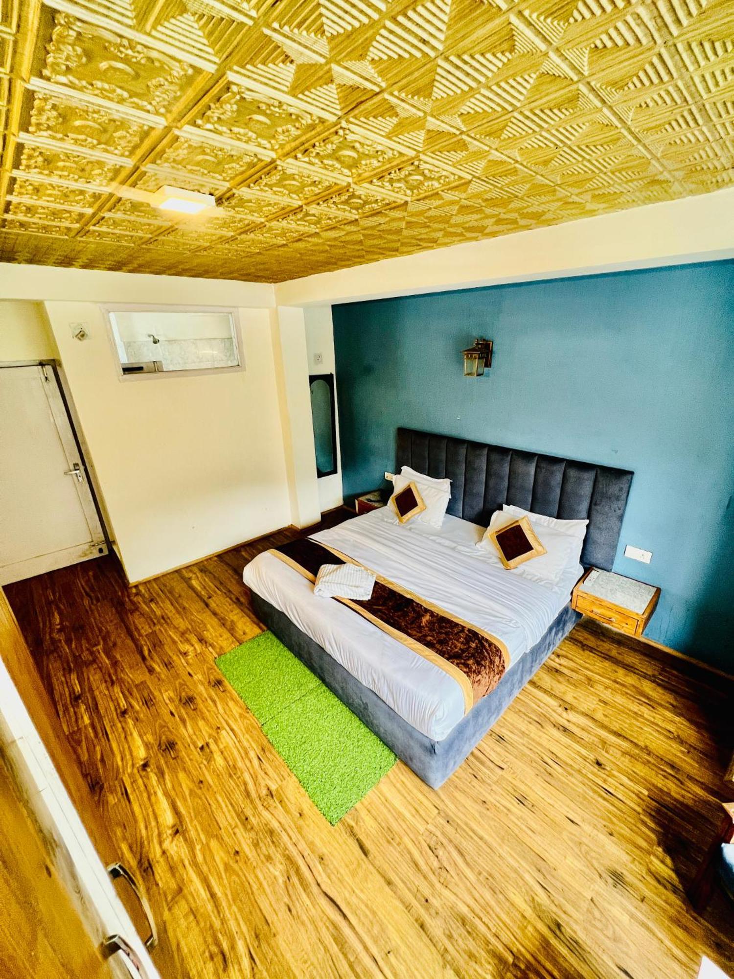 Hotel New # Link Way # Near Zing Bus Stand Manāli Eksteriør bilde