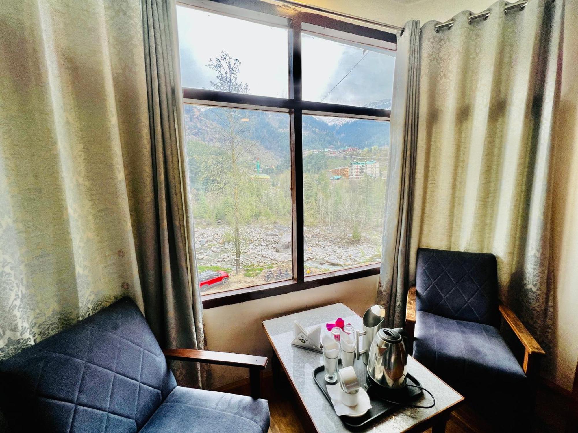 Hotel New # Link Way # Near Zing Bus Stand Manāli Eksteriør bilde
